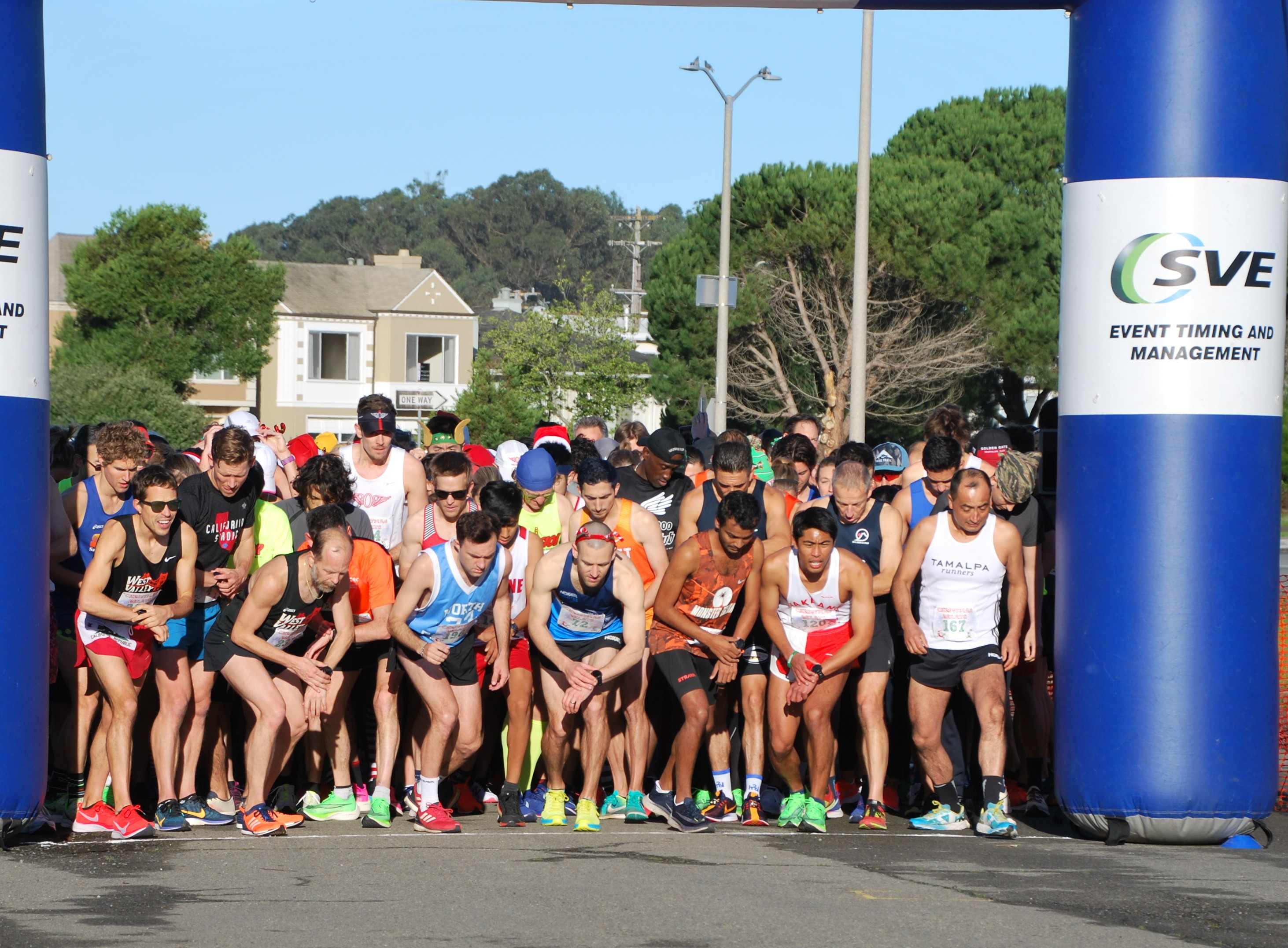 Guys Crowding The Start Line